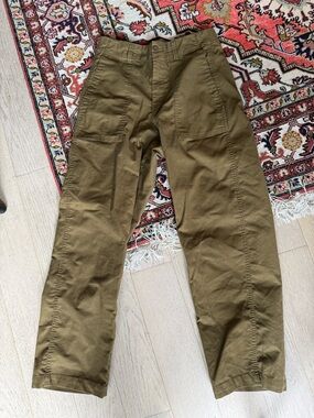Uniqlo Men's Cargo Pants in Olive